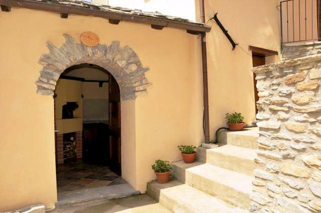 לינה וארוחת בוקר Careggine Borgo Delle Panie מראה חיצוני תמונה